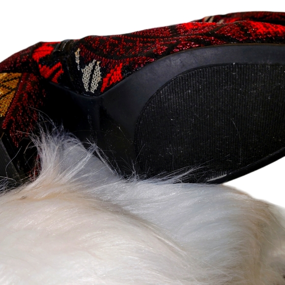Rampage, Embroidered Boots, Heels, Zipper Inside, Red Black, Tan + White, Sz 6.5 - Picture 4 of 4